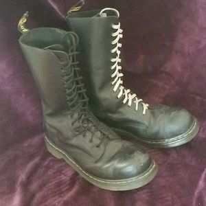 Dr. Martens Original Boots